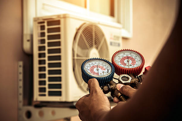 Professional Hvac technician working in Arlington, NY